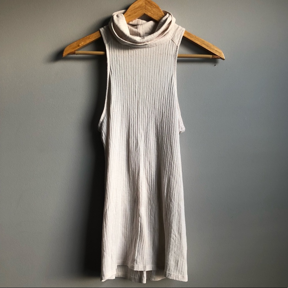 4/$24🦩 Express Ribbed tank Top